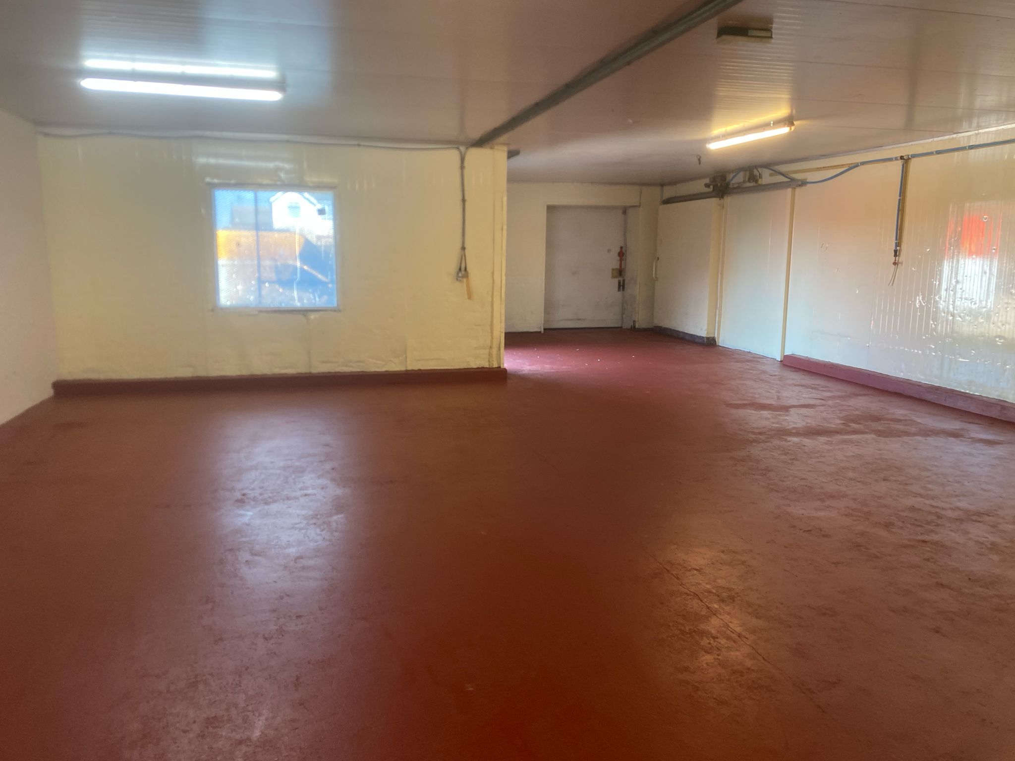 Storage in Rhyl - photo 4